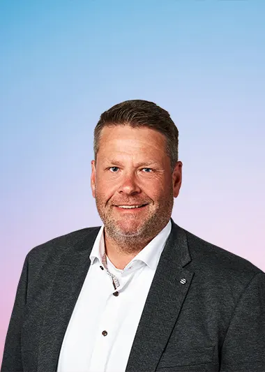 SPD-Spitzenkandidat Gregor Schroedter setzt sich zur Kreistagswahl für Bildung, Handwerk, Grundwasserschutz und Verkehrssicherheit ein.